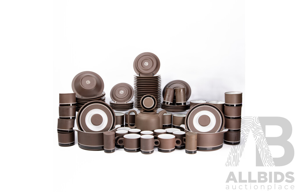 Hornsea Pottery 'Contrast' Tableware Set - 64 Pieces