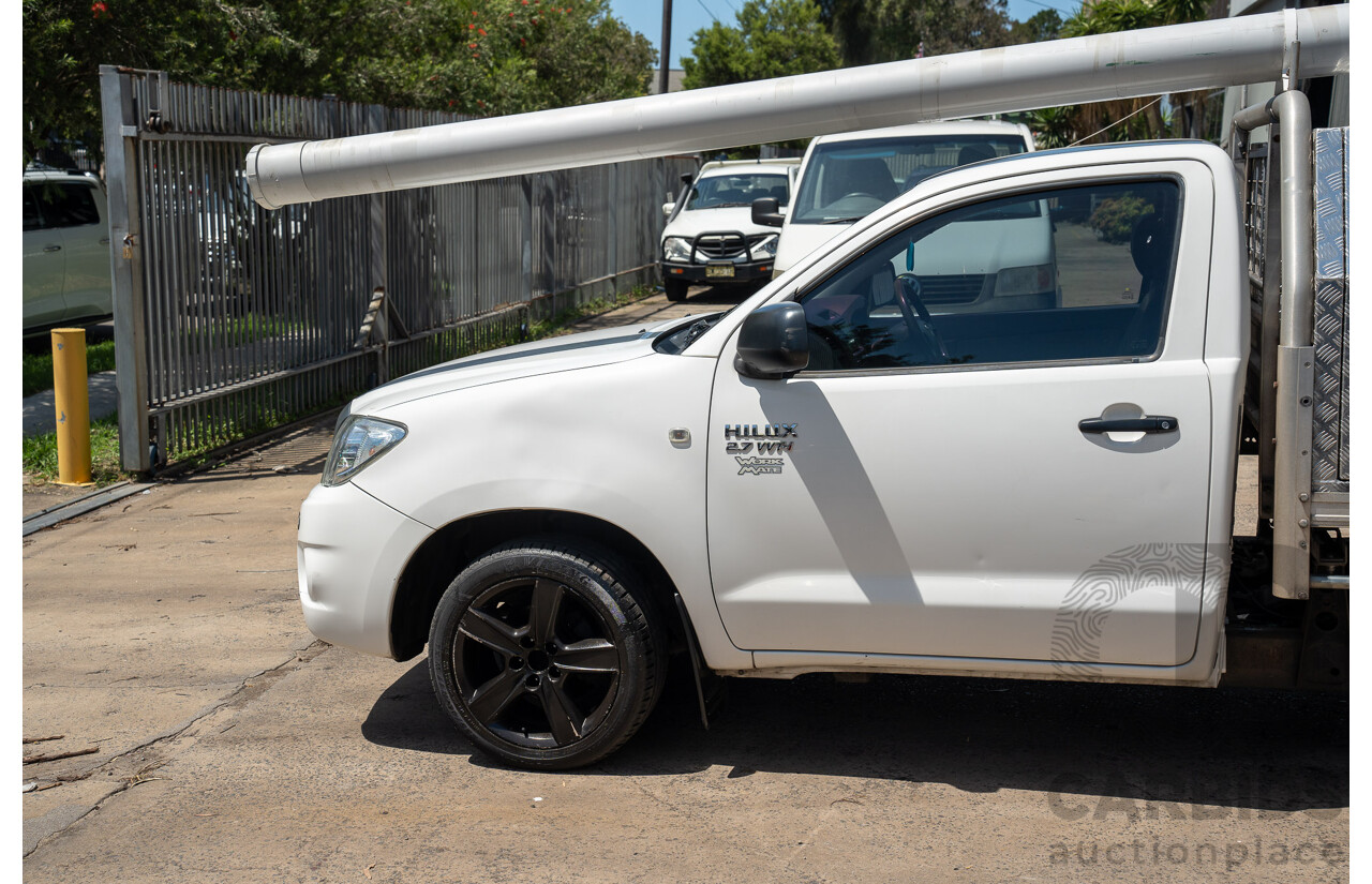 9/2008 Toyota Hilux Workmate TGN16R 07 UPGRADE C/Chas White 2.7L