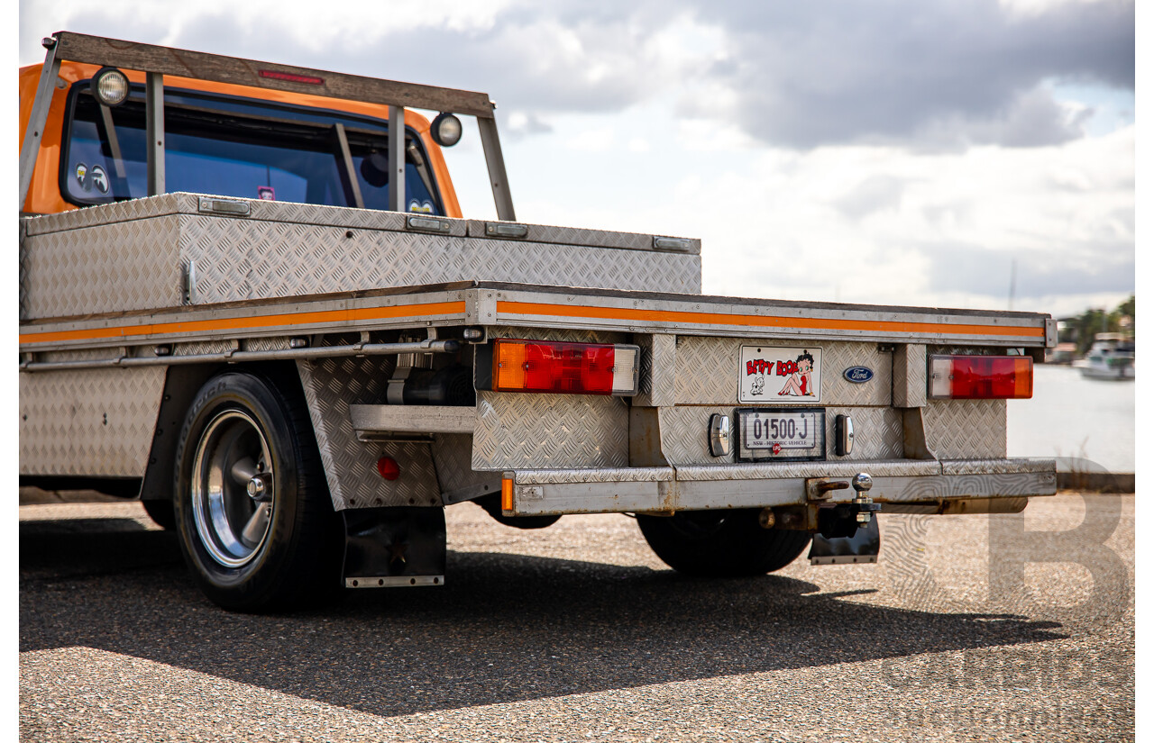 1/1979 Ford F100 Custom Tabletop Utility Tangerine Orange V8 5.8L - Dual Tank LPG Conversion