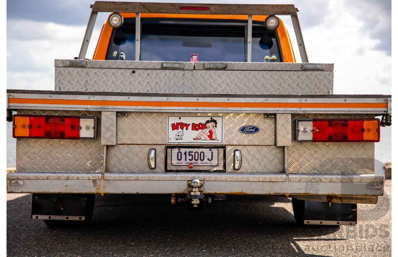 1/1979 Ford F100 Custom Tabletop Utility Tangerine Orange V8 5.8L - Dual Tank LPG Conversion