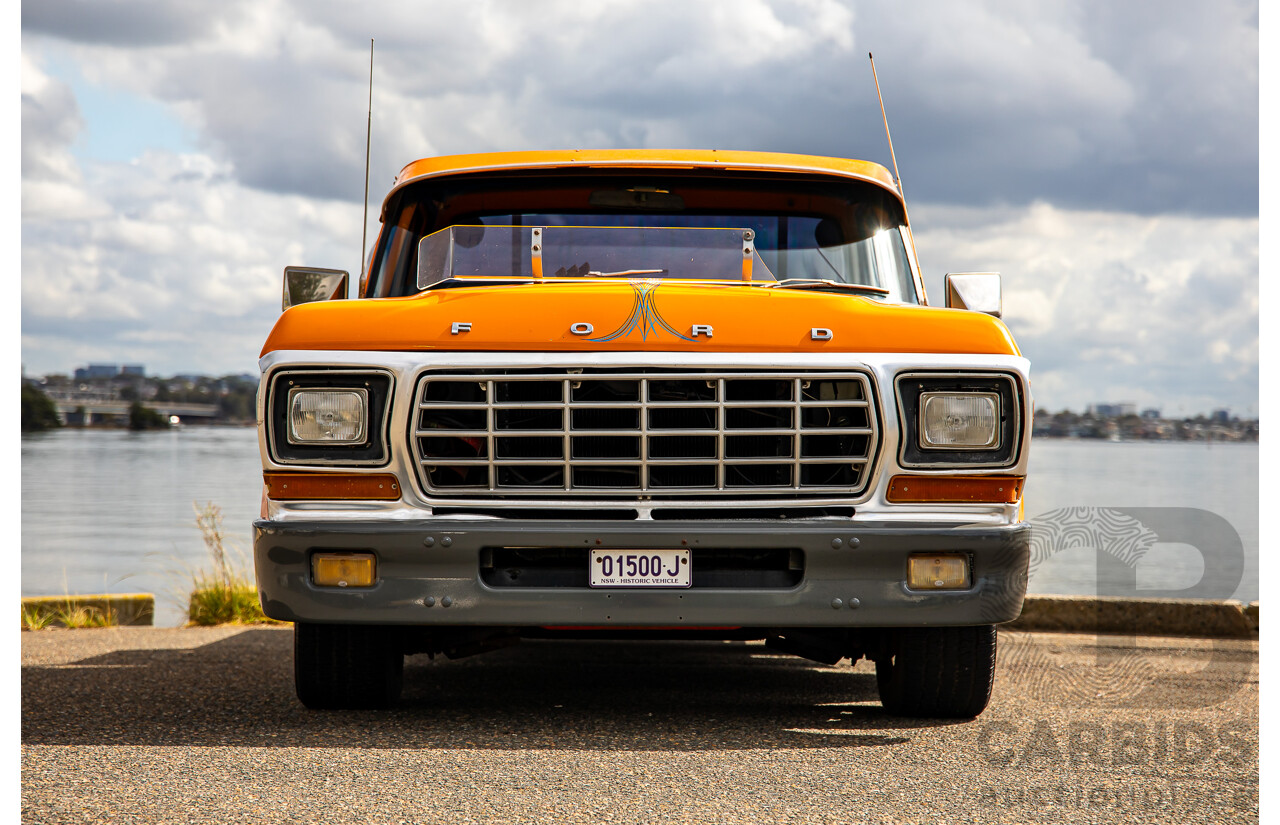 1/1979 Ford F100 Custom Tabletop Utility Tangerine Orange V8 5.8L - Dual Tank LPG Conversion