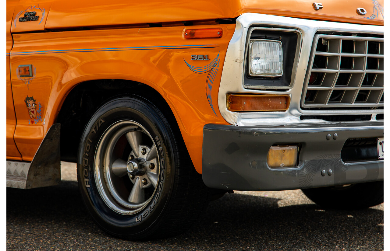 1/1979 Ford F100 Custom Tabletop Utility Tangerine Orange V8 5.8L - Dual Tank LPG Conversion