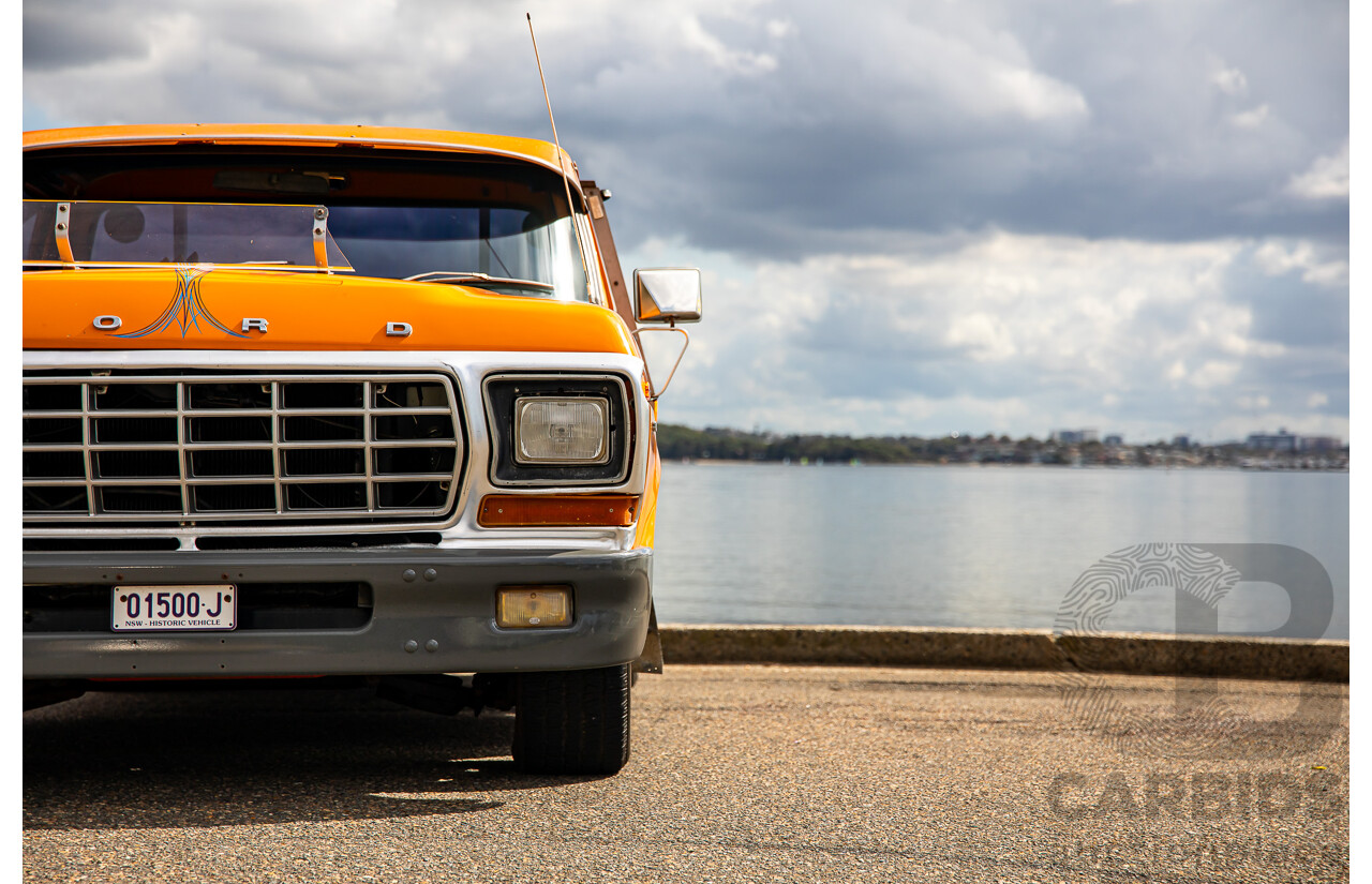 1/1979 Ford F100 Custom Tabletop Utility Tangerine Orange V8 5.8L - Dual Tank LPG Conversion