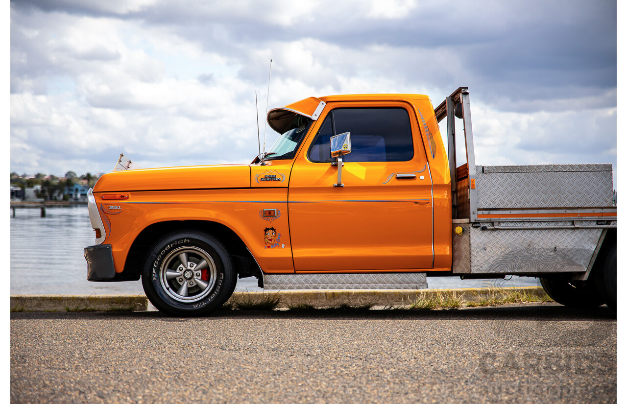 1/1979 Ford F100 Custom Tabletop Utility Tangerine Orange V8 5.8L - Dual Tank LPG Conversion