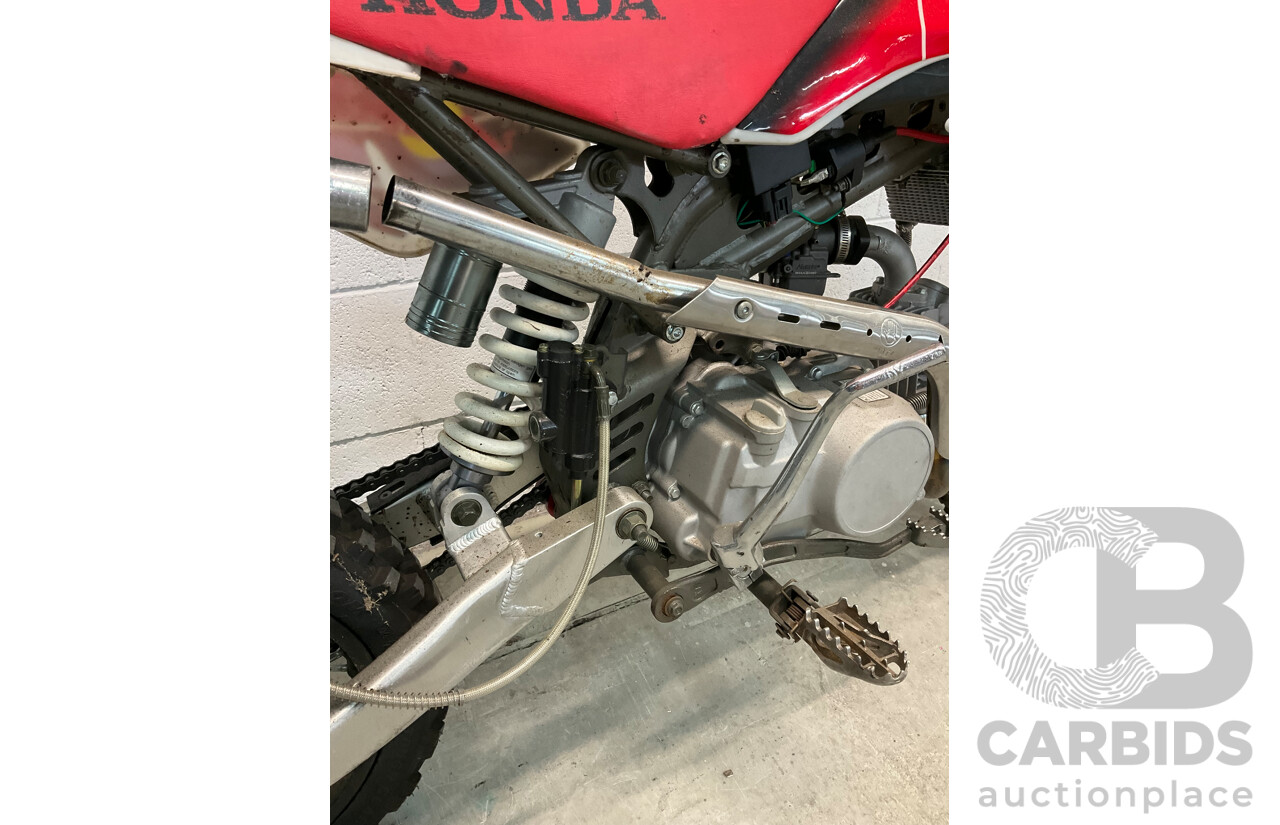 HONDA Pit Bike