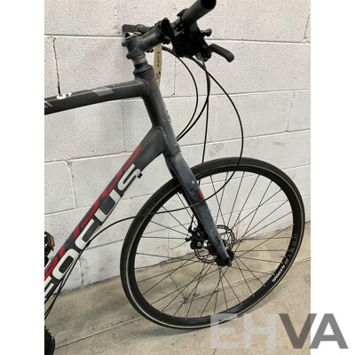 Focus Crater Lake Road Bike
