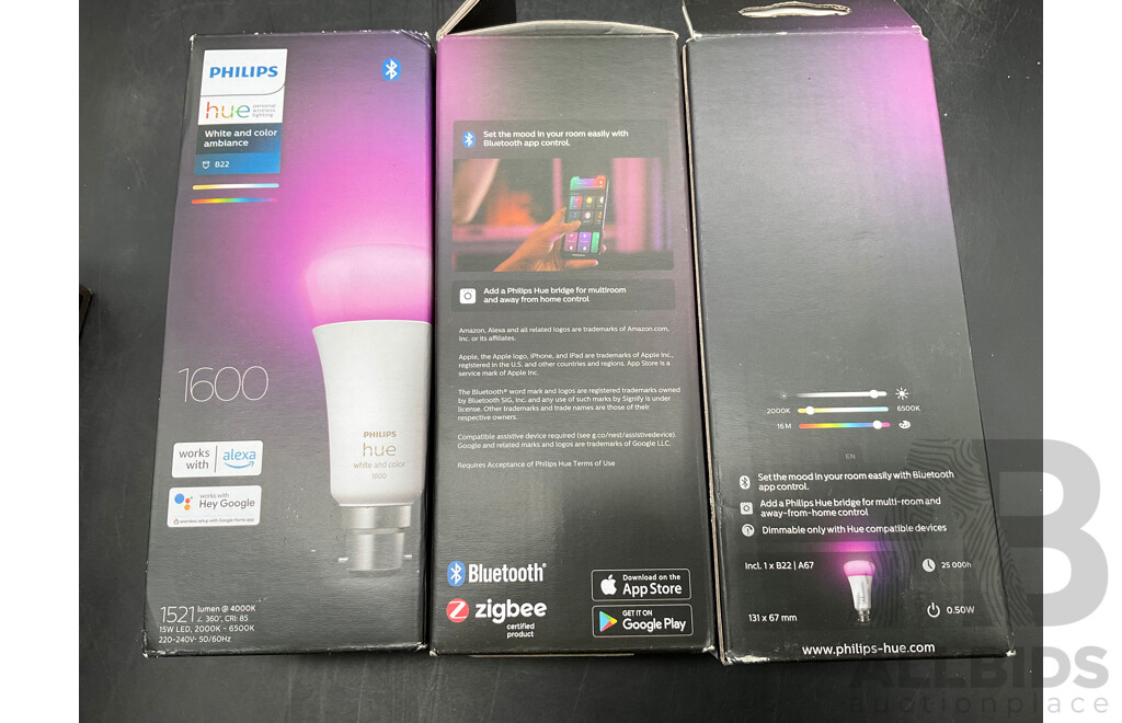 PHILIPS Garnea Dovwnlight, PHILIPS Hue Personal Wireless Lighting X3 - Lot of 4