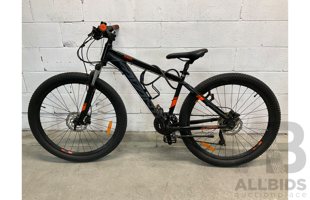 AVANTI - BLACK THUNDER LE Size M Mountain Bike