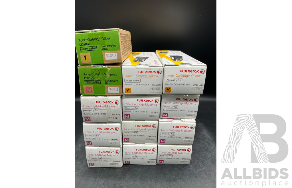 Fuji Xerox DocuPrint Genuine Toner Cartridge CM305df/CP305d Magenta (CT201634) and Yellow (CT201635) - Lot of 13 - ORP $3627