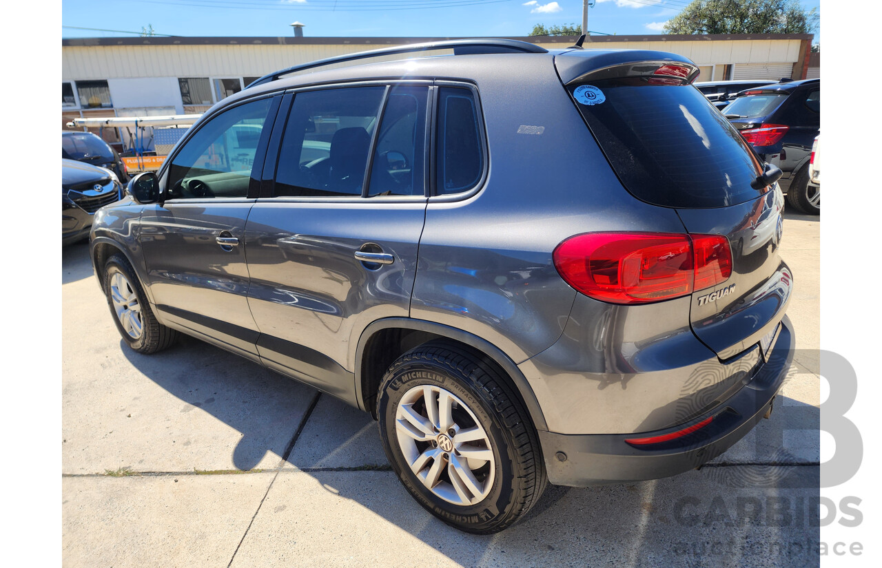 6/2012 Volkswagen Tiguan 132 TSI (4x4) 5NC MY12 4d Wagon Grey 2.0L