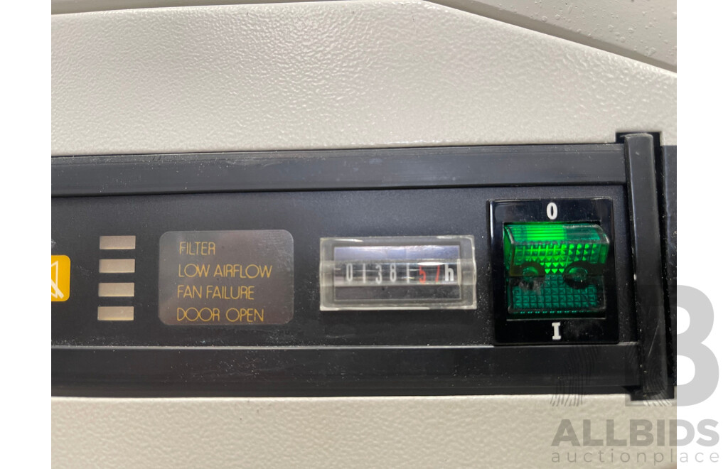 Astec Environmental Fume Cabinet and Vent