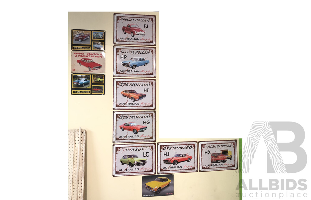 Holden Wall Plaques - Lot of 11