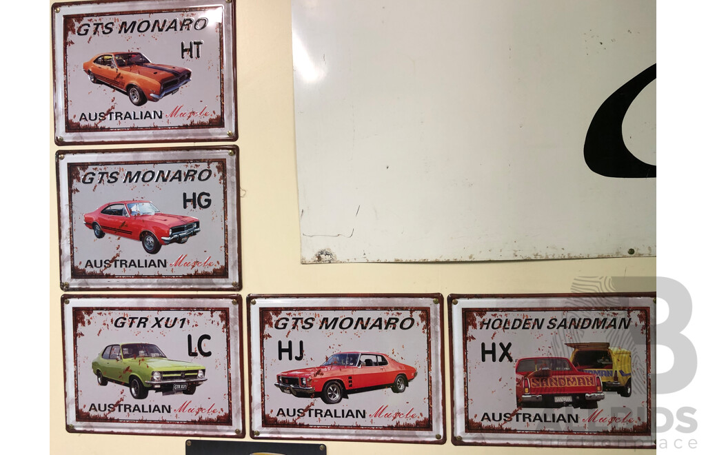 Holden Wall Plaques - Lot of 11