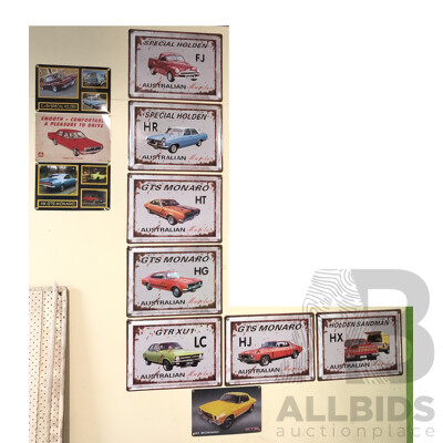 Holden Wall Plaques - Lot of 11