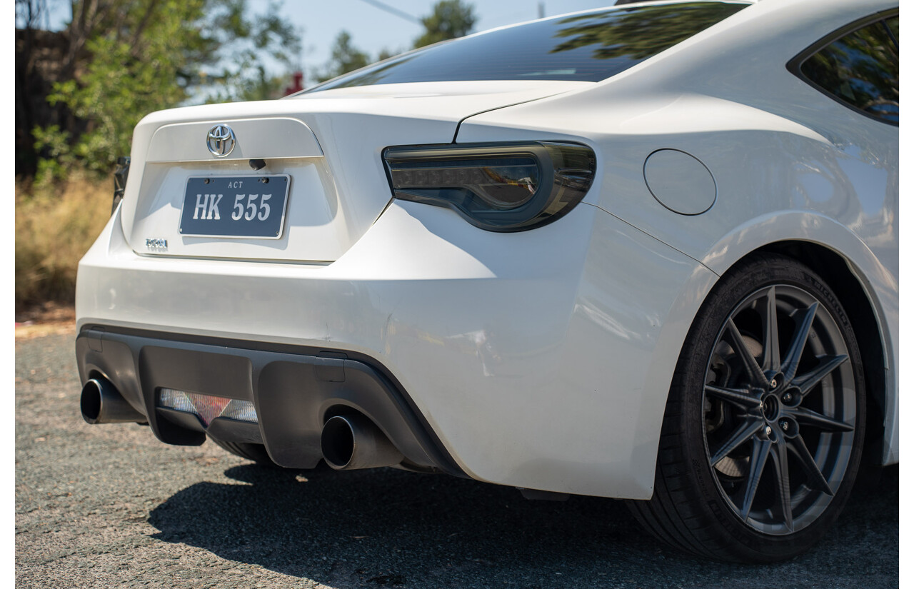 5/2013 Toyota 86 GTS ZN6 2d Coupe Pegasus White Metallic HKS Supercharged 2.0L - Modified