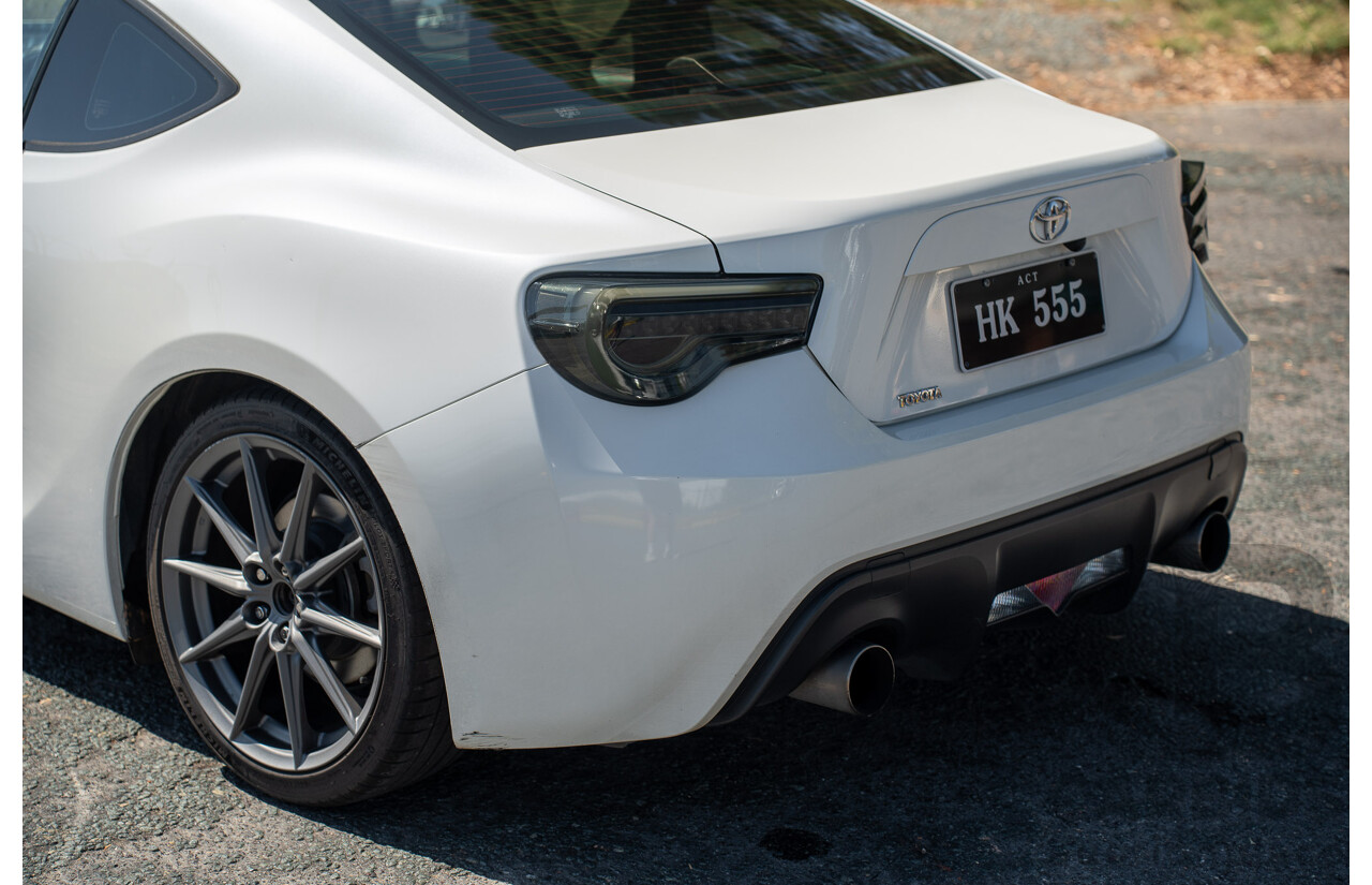 5/2013 Toyota 86 GTS ZN6 2d Coupe Pegasus White Metallic HKS Supercharged 2.0L - Modified