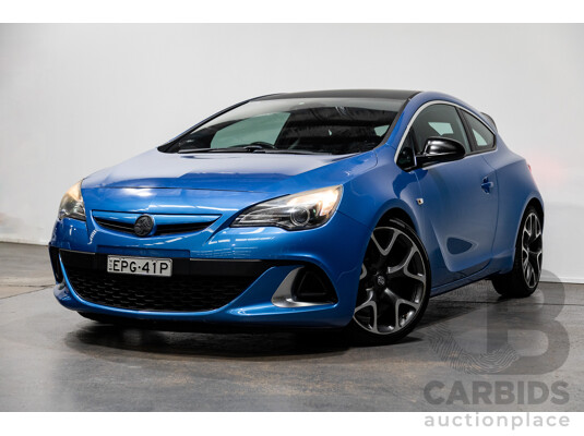 11/2015 Holden Astra VXR PJ 3d Hatchback Arden Blue metallic Turbo 2.0L