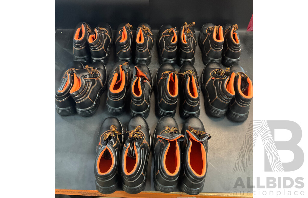 10 Pairs Safety Shoes Black/Orange - Size 45/46