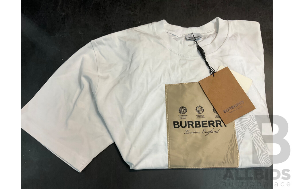 BURBERRY Crewneck T-shirt Size XXL