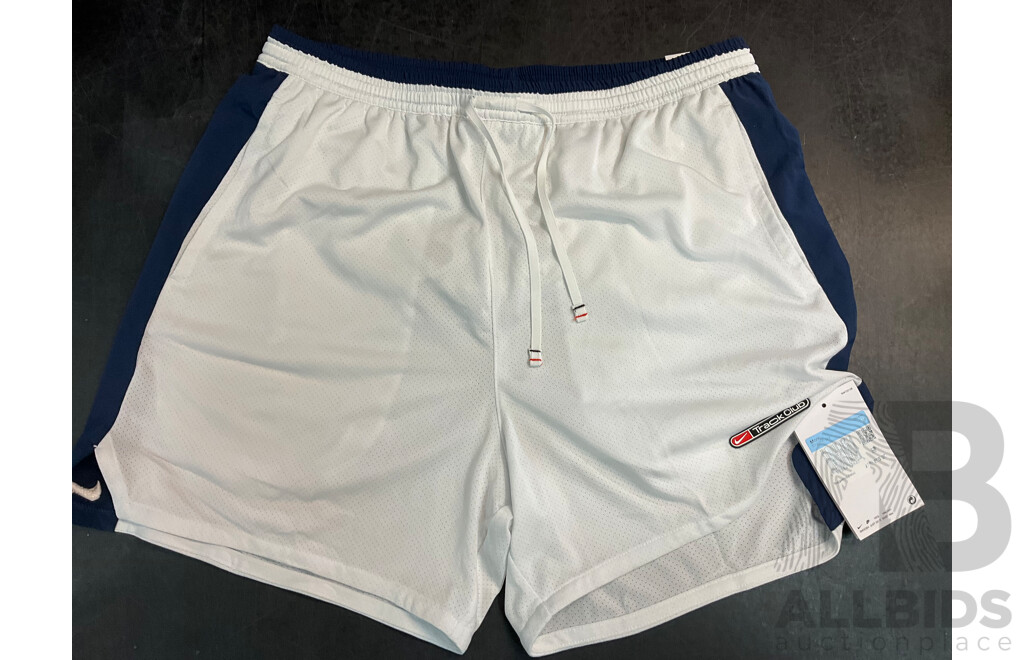 NIKE Men's Bundle Size M/L- Lot of 4