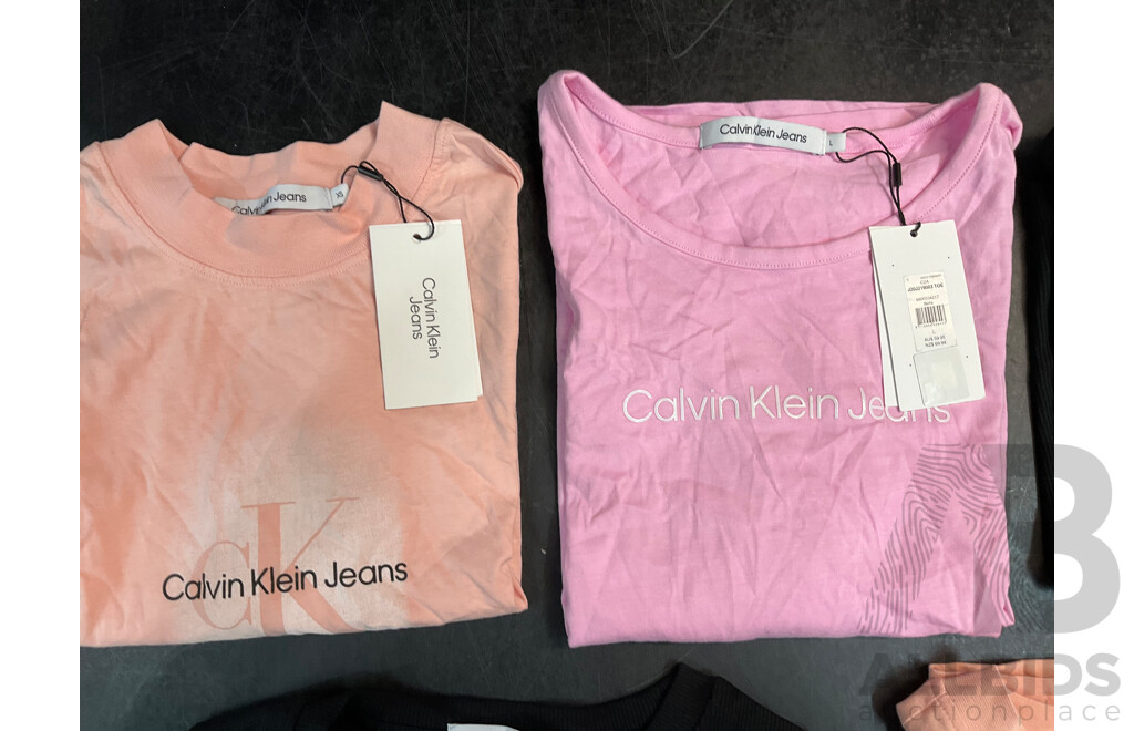 CALVIN KLEIN T-shirts Mix Sizing - Lot of 5