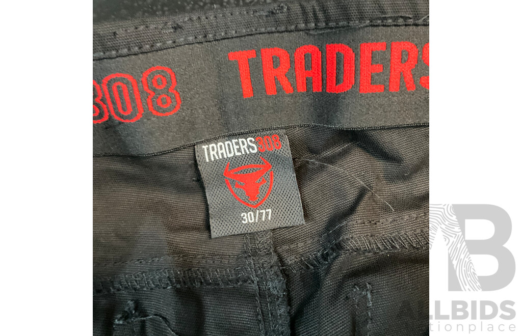 TRADERS308, CONNOR, MITCHELLANNESS Sweat & Pants & T-shirt - Lot of 4