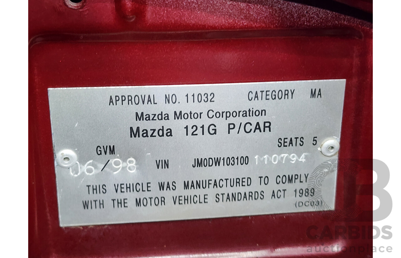 6/1998 Mazda 121 Metro  5d Hatchback Maroon 1.3L