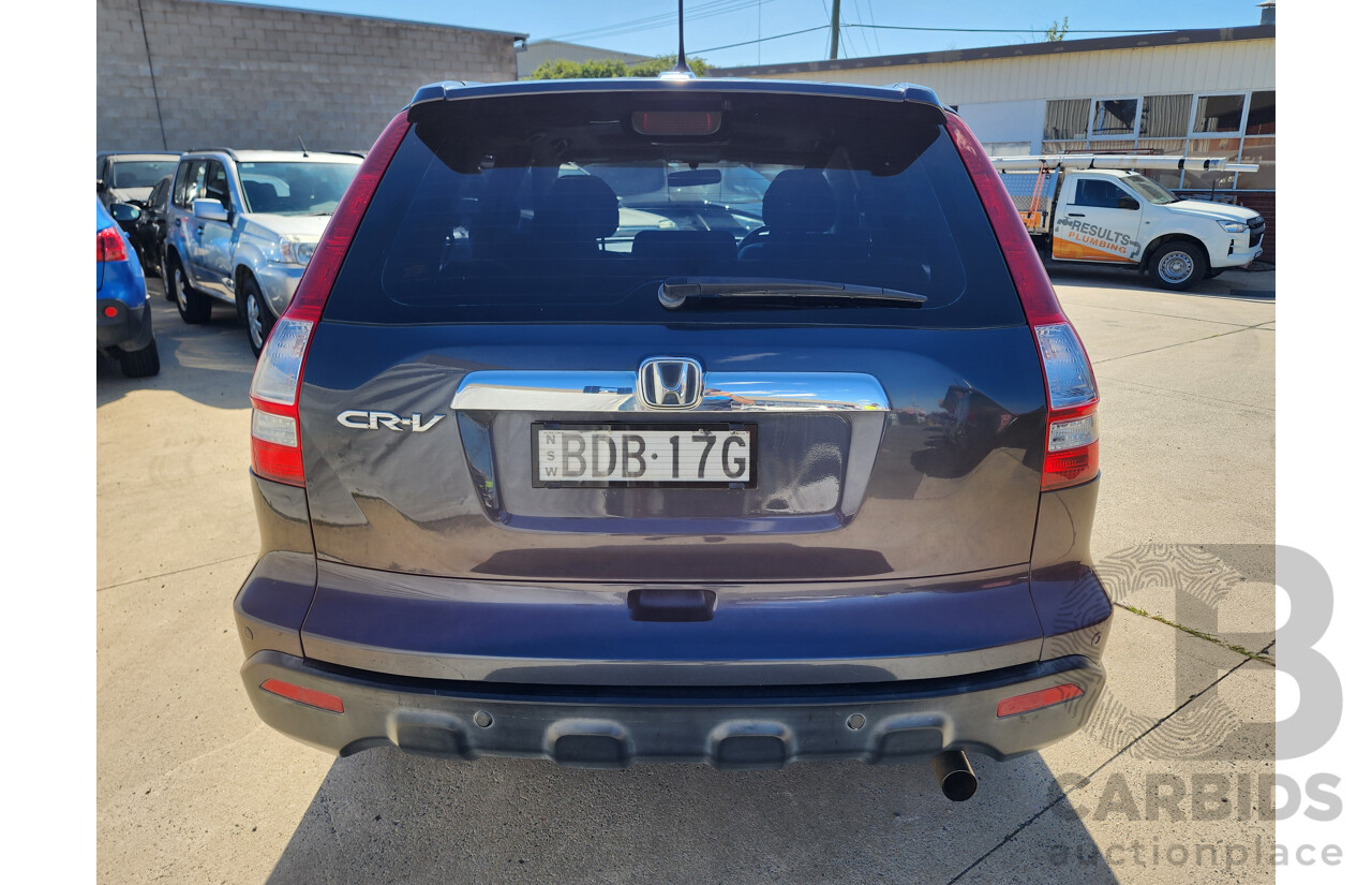 8/2007 Honda CRV (4x4) Luxury MY07 4d Wagon Grey 2.4L