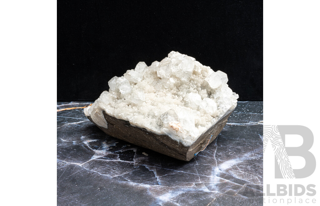 Large Quartz Crystal Cluster