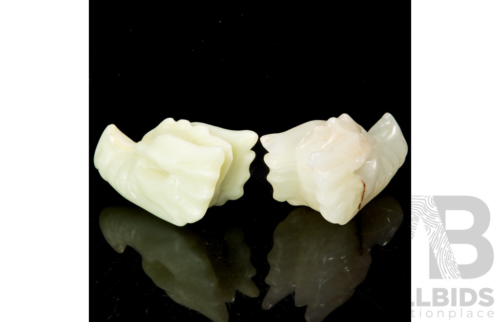 Pair Carved Green Onyx Stone Dragons Skull Figures