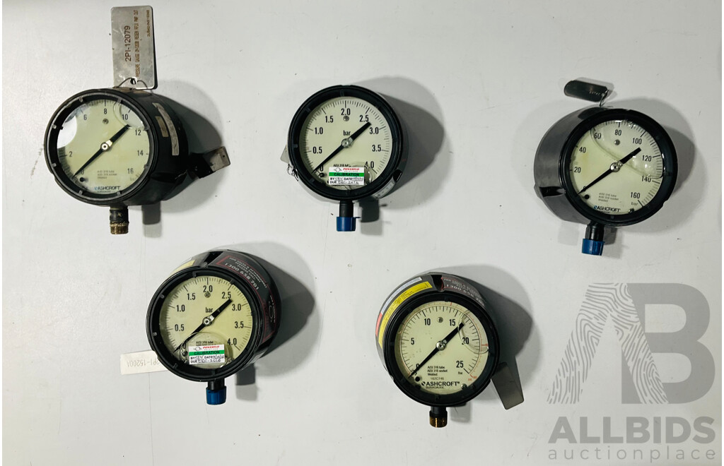 Ten Pressure Gauges, Five Wika, Swiss Movement and Five Ashcroft