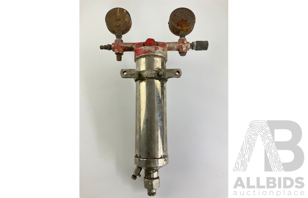 Mid Century ''Gregco'' Pneumatic Line Combination Oil and Water Extractor