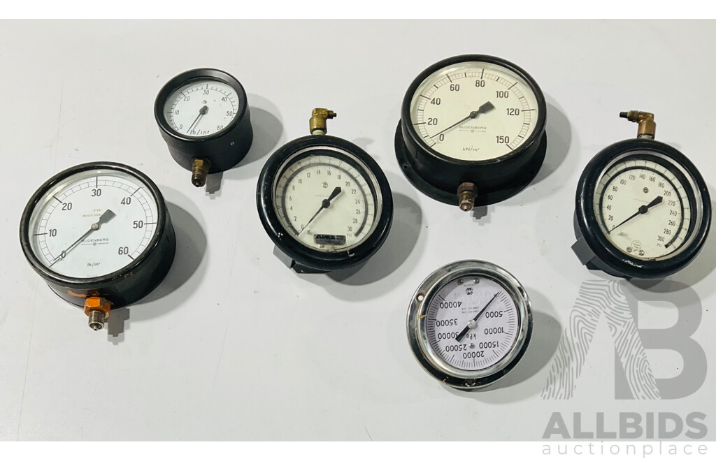 Collection of Vintage Pressure Gauges Including K.D.G Helicoid, USG, Budenberg