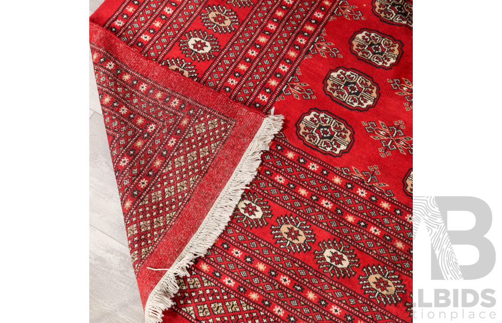 Large Red Tone Hand Knotted Pakistani Bakhara