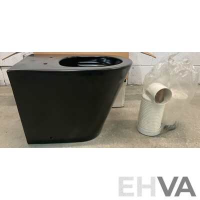 Verotti Vivo Wall Hung Pan Thick Seat Rimless Toilet White & Black - Lot of 9 - Total ORP $4,275.00