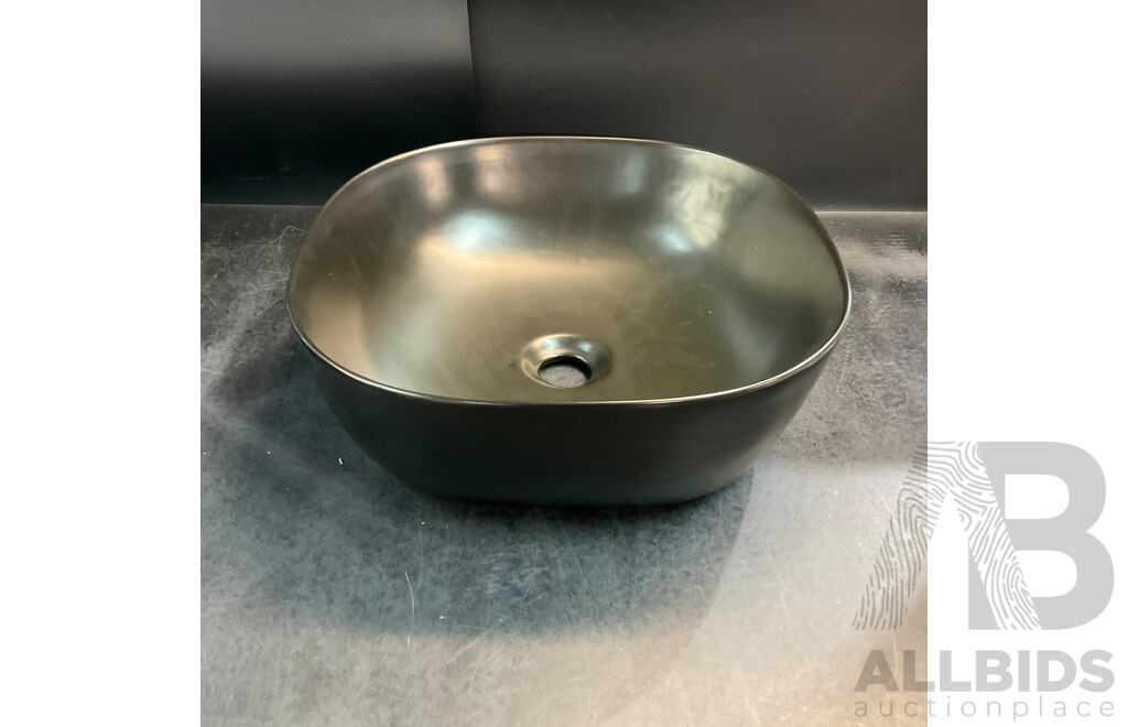 VEROTTI LUCI  Organic Bench Basin (LU40BMB) - Matt Black - ORP $369