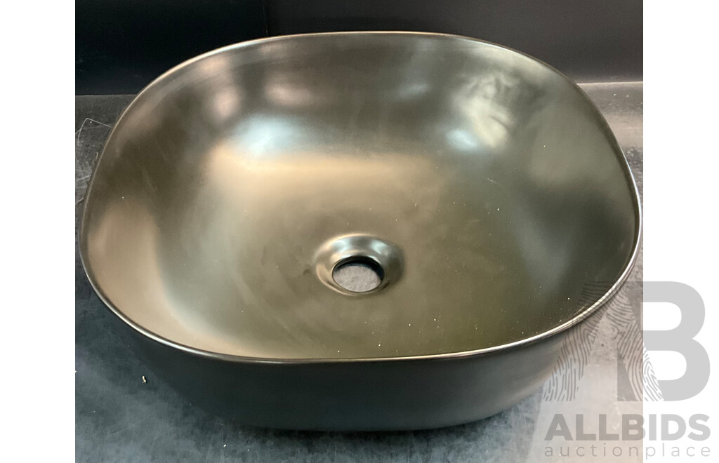VEROTTI LUCI  Organic Bench Basin (LU40BMB) - Matt Black - ORP $369