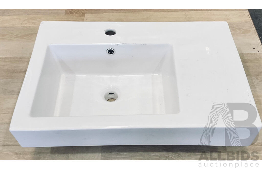 Pallet of VEROTTI  VIVO Wall Basin RHS with Right Shelf - Total in 28 