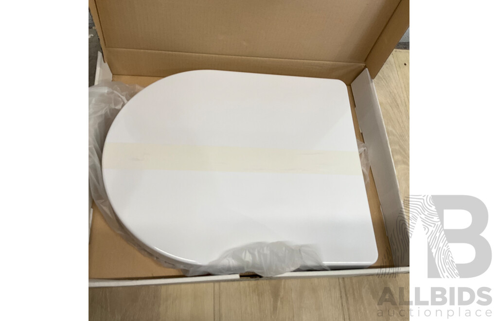 10x GLOBO Toilet (SAS03.BI,SA005.BI,SSSN2.BI) with 8 X Soft Close Seats