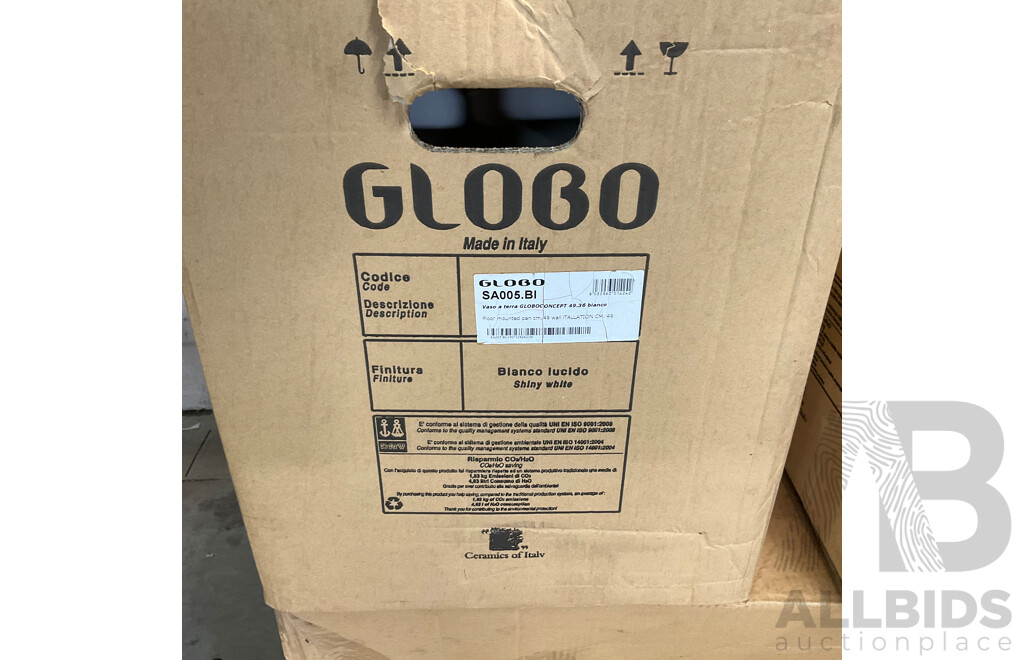 10x GLOBO Toilet (SAS03.BI,SA005.BI,SSSN2.BI) with 8 X Soft Close Seats