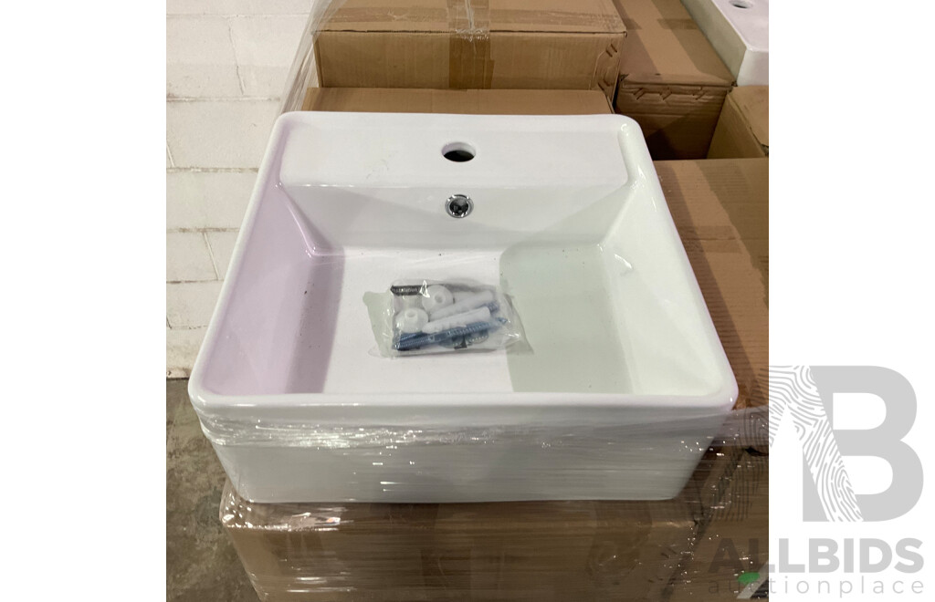 Pallet of PROJX Evoq EV.40 Wall/Bench Basin