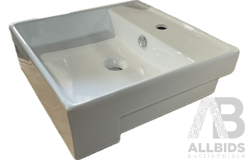 Pallet of WETDESIGN EV46S Evoq Semi Recessed Basin