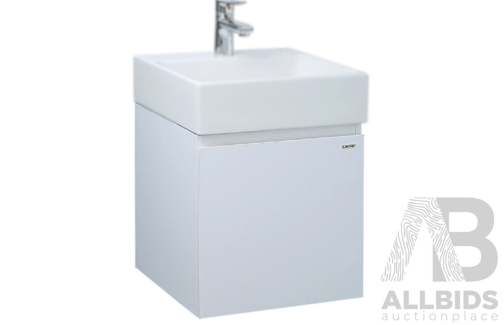 7 X CAESAR Cabinet