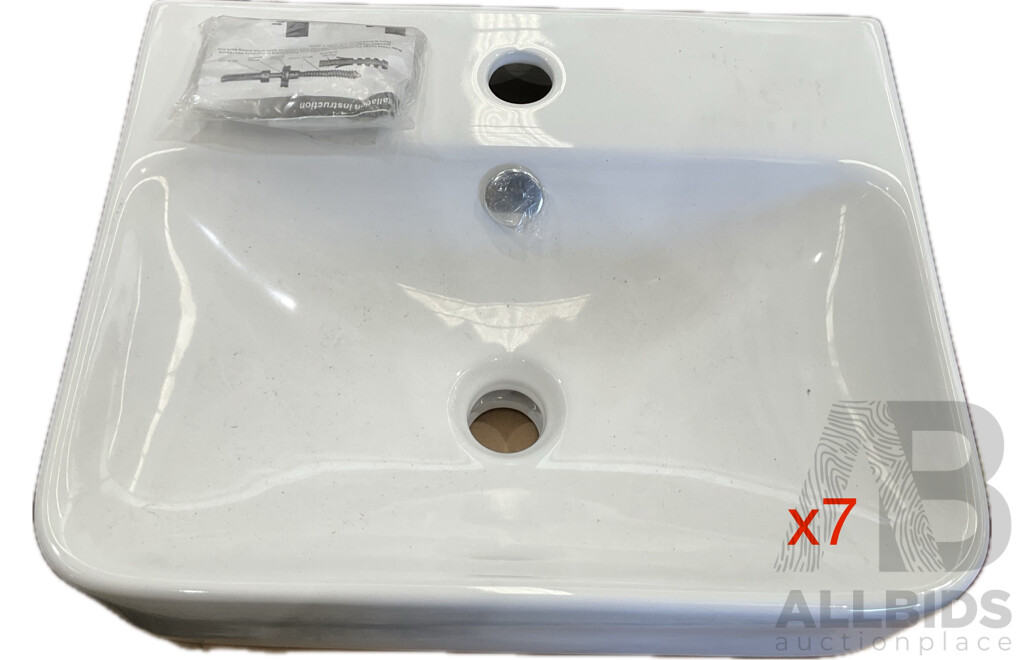 WETDESIGN LUCI LU44 Small Wall Basin - Lot of 7