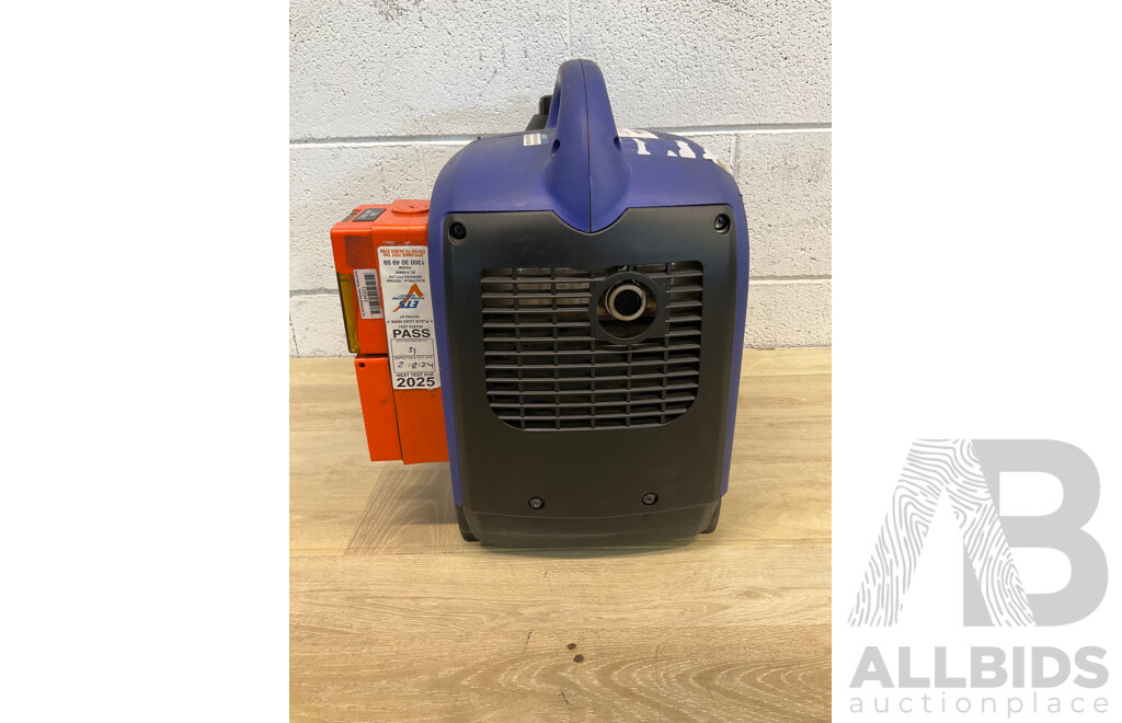 Yamaha EF1000iS Two Stroke Petrol Powered Inverter Generator