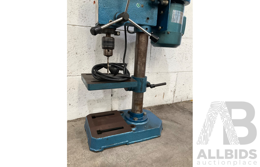 DYNALINK DLH-500B 5 Speed Drill Press