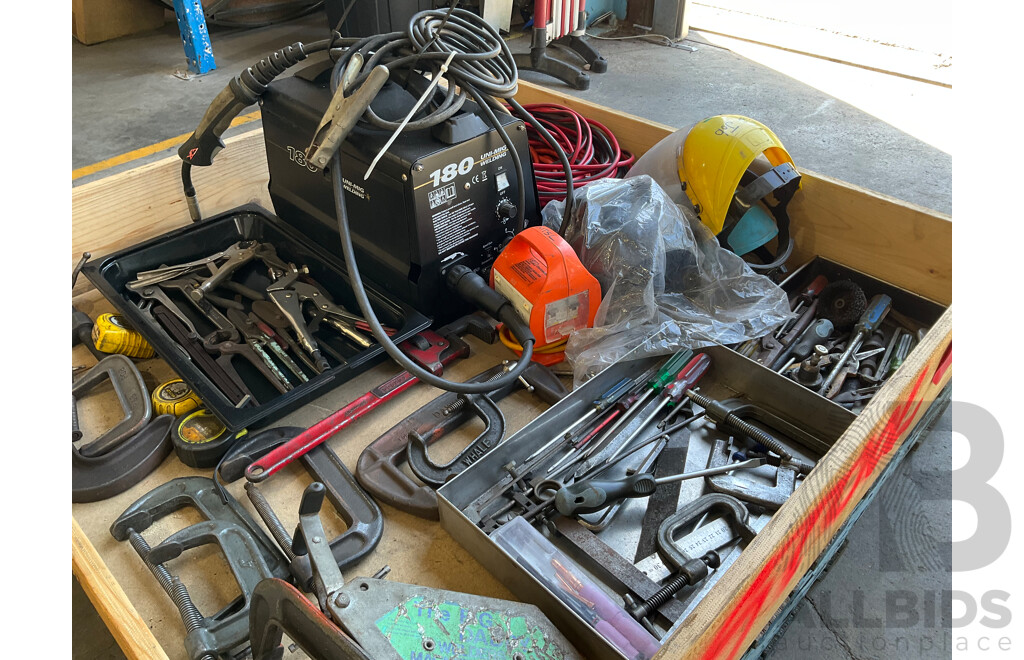 Pallet of Mixed Hardware & Tools - Mig Welder, Extension Leads, Clamps, Tape Measures, Hand Tools