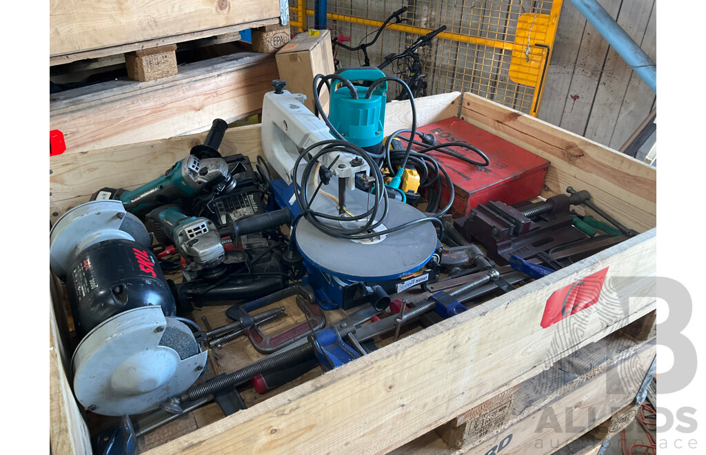 Pallet of Hardware & Tools - Bench Grinder, Makita Angle Grinders, Scroll Saw, G Clamps, Drill Vice, Submergable Pump, Bosch Jig Saw, Martec Jig Saw