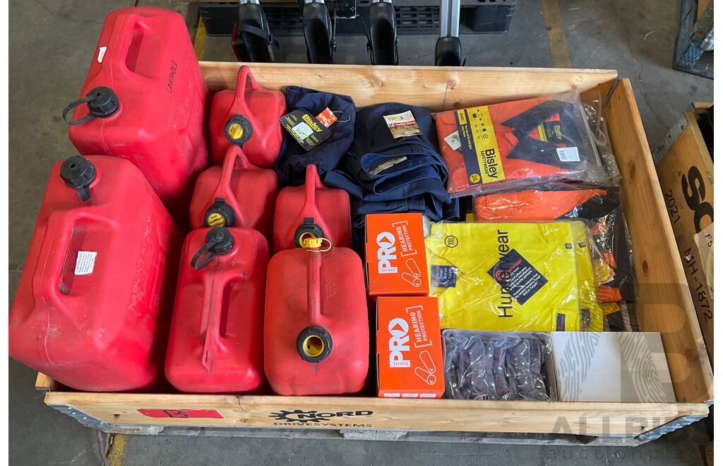Pallet of PPE - Bisley & Hard Yakka Work Clothing, Safety Glasses (x24), Jerry Cans 5L (x3), 10L (x2), 20L (x2)