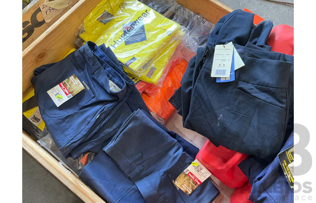 Pallet of PPE - Bisley & Hard Yakka Work Clothing, Safety Glasses (x24), Jerry Cans 5L (x3), 10L (x2), 20L (x2)